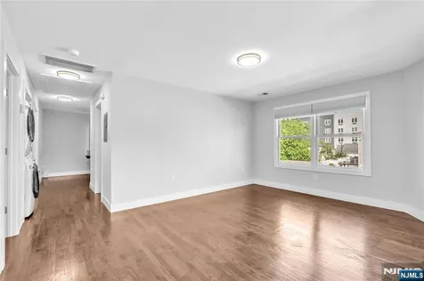 26 Arlington Boulevard North Arlington NJ 07031