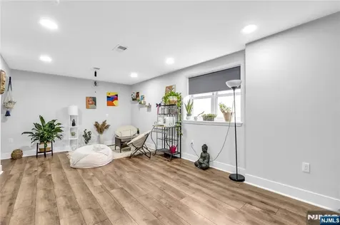 26 Arlington Boulevard North Arlington NJ 07031