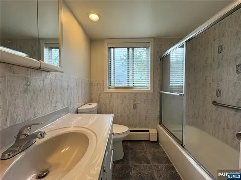 1323 Anderson Avenue Fort Lee NJ 07024