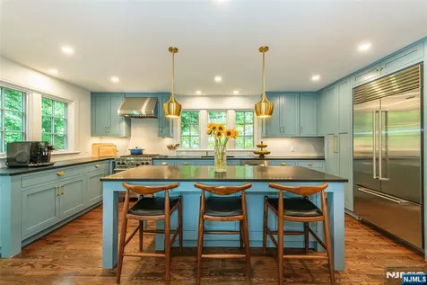 487 Highland Avenue Montclair NJ 07043