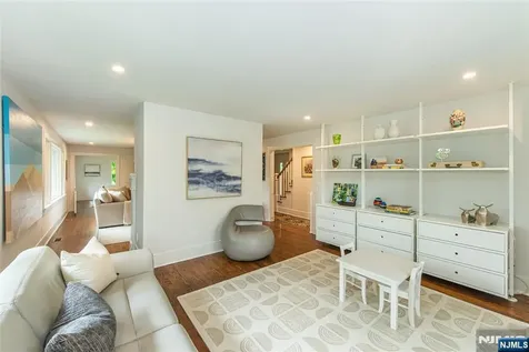 487 Highland Avenue Montclair NJ 07043
