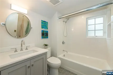 487 Highland Avenue Montclair NJ 07043