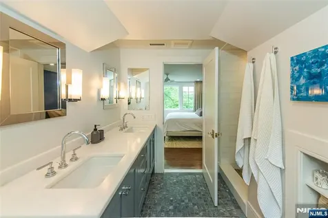 487 Highland Avenue Montclair NJ 07043