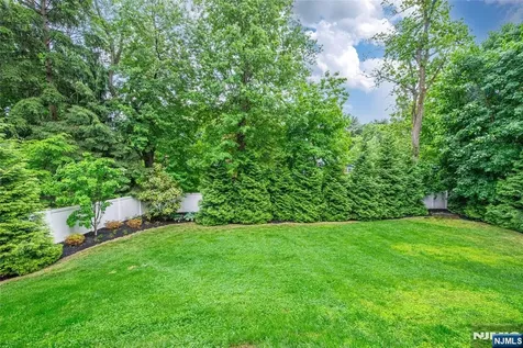 487 Highland Avenue Montclair NJ 07043
