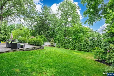 487 Highland Avenue Montclair NJ 07043