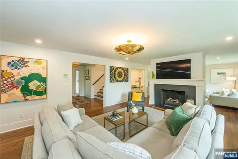487 Highland Avenue Montclair NJ 07043