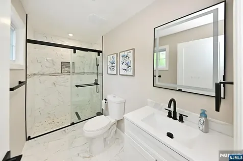 119 Lenox Avenue New Milford NJ 07646