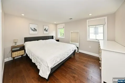 119 Lenox Avenue New Milford NJ 07646