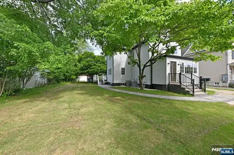 119 Lenox Avenue New Milford NJ 07646