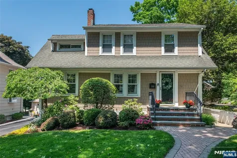 10 Irving Place Nutley NJ 07110