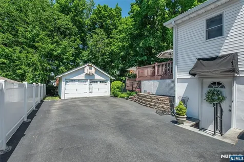 10 Irving Place Nutley NJ 07110