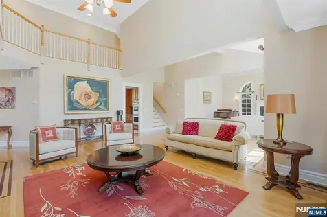 17 Constitution Avenue Roxbury Township NJ 07876