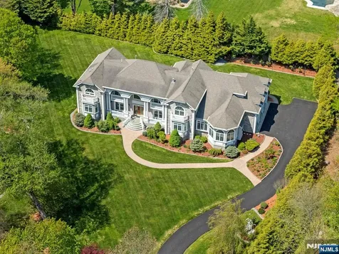 17 Constitution Avenue Roxbury Township NJ 07876