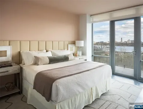320 Adolphus Avenue Cliffside Park NJ 07010