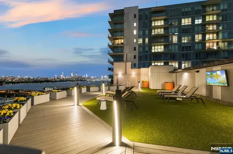 320 Adolphus Avenue Cliffside Park NJ 07010
