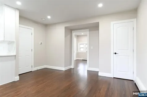 285 Orchard Terrace Bogota NJ 07603