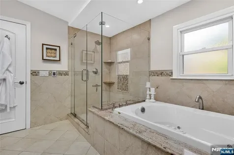 347 Westview Avenue Fort Lee NJ 07024