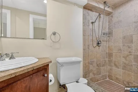 347 Westview Avenue Fort Lee NJ 07024