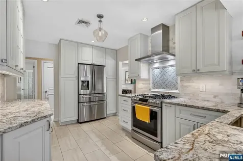 347 Westview Avenue Fort Lee NJ 07024