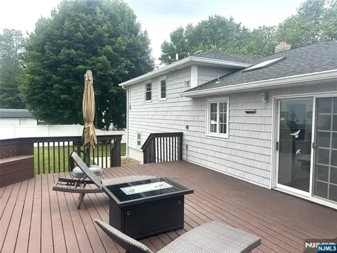 136 Grand Street New Milford NJ 07646