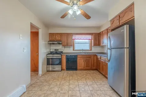 430 Sylvan Saddle Brook NJ 07663