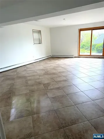 75 Maitland Place Garfield NJ 07026