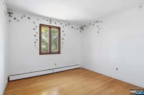 2 Gray Terrace Woodland Park NJ 07424