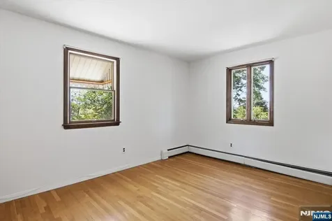 2 Gray Terrace Woodland Park NJ 07424