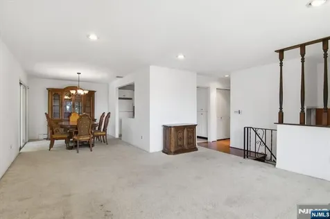 2 Gray Terrace Woodland Park NJ 07424