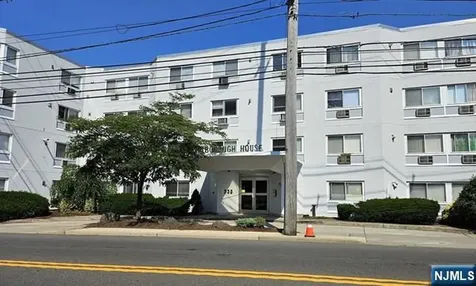 333 Grand Avenue Palisades Park NJ 07650