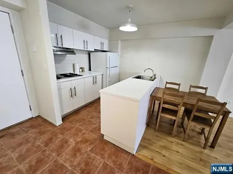 333 Grand Avenue Palisades Park NJ 07650