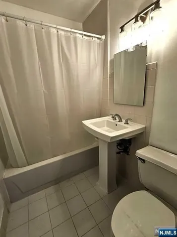 333 Grand Avenue Palisades Park NJ 07650