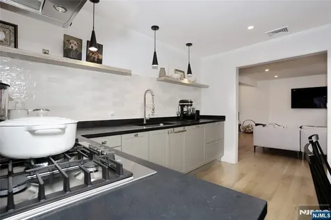 324 Godwin Avenue Wyckoff NJ 07481