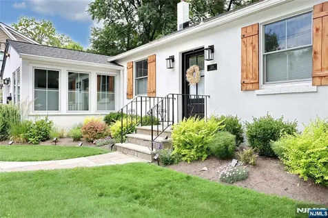 324 Godwin Avenue Wyckoff NJ 07481