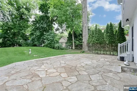 324 Godwin Avenue Wyckoff NJ 07481
