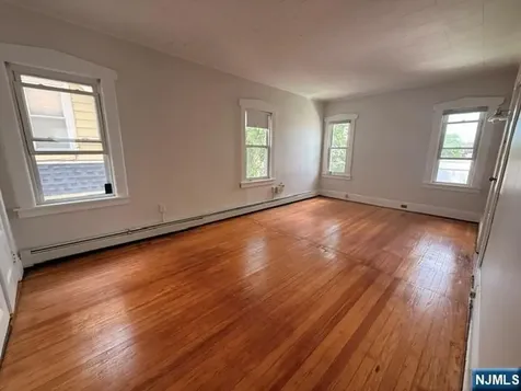36 Demott Clifton NJ 07011