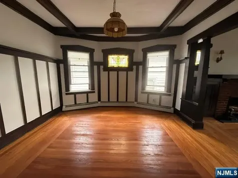 36 Demott Clifton NJ 07011