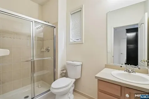 8 Pring Court West Orange NJ 07052