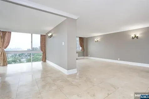 200 Old Palisade Road Fort Lee NJ 07024