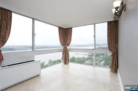 200 Old Palisade Road Fort Lee NJ 07024
