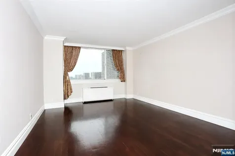 200 Old Palisade Road Fort Lee NJ 07024