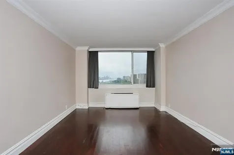 200 Old Palisade Road Fort Lee NJ 07024