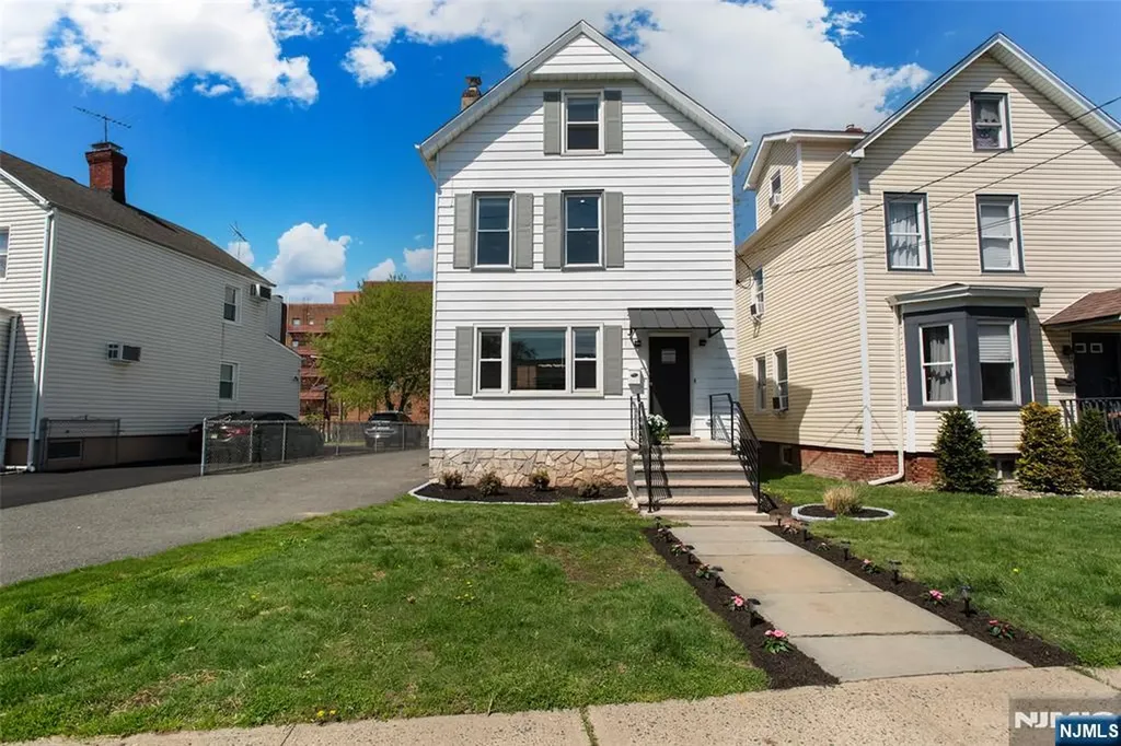 108 Thomas Street Bloomfield NJ 07003