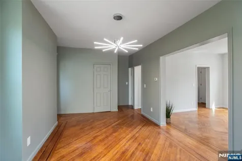 108 Thomas Street Bloomfield NJ 07003