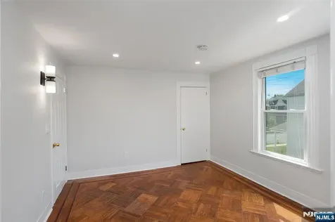 108 Thomas Street Bloomfield NJ 07003