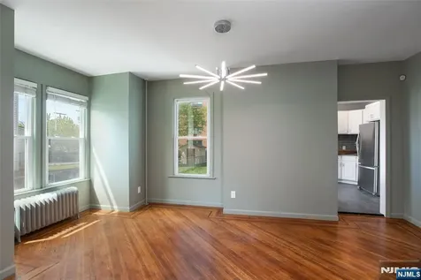 108 Thomas Street Bloomfield NJ 07003
