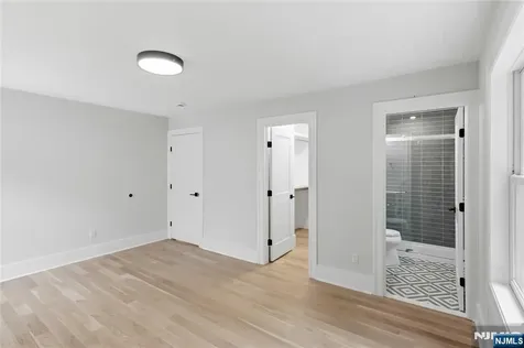 61 Surrey Lane Tenafly NJ 07670