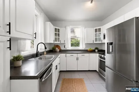 18 Garden Street Ridgefield Park NJ 07660