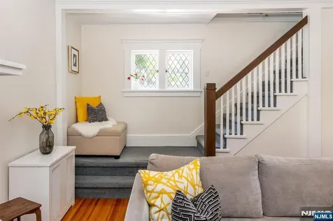 214 Alexander Montclair NJ 07042