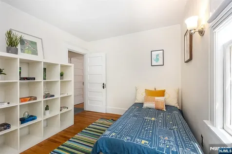 214 Alexander Montclair NJ 07042